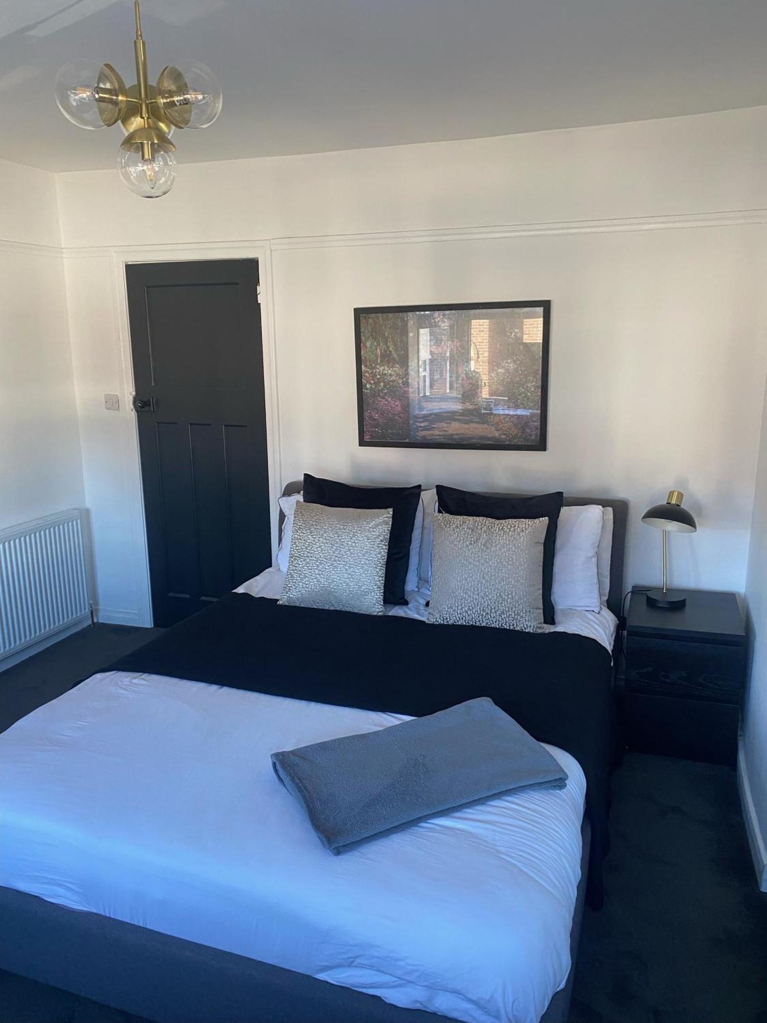 Lovely 2 Bed Full House By The Beach Villa Liverpool Esterno foto